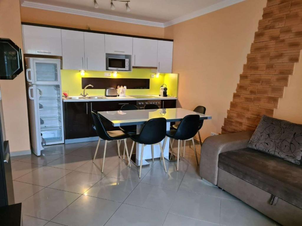 Plazs Apartman ชิโอฟก ภายนอก รูปภาพ